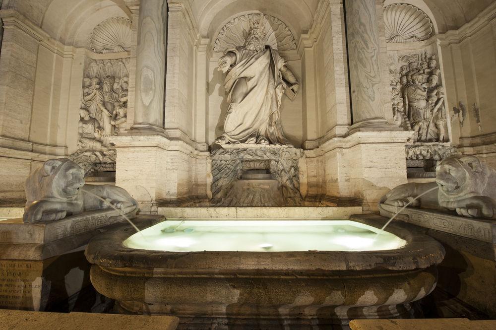 Moses Fountain Couette-café 4*
